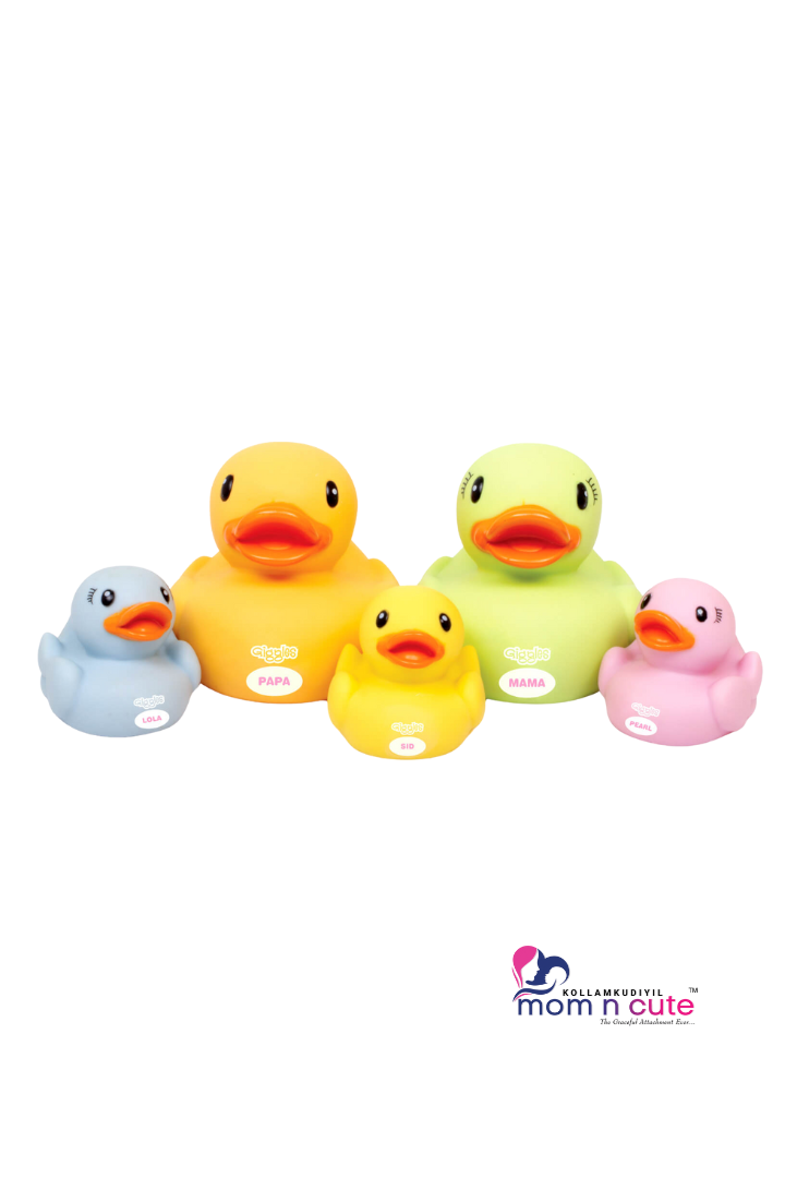 Giggles Dazzling Duck Family | code 29305