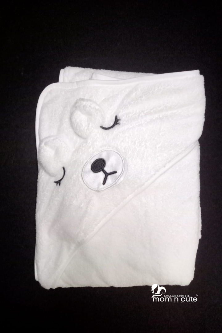 HOODED BLANKET FLEECE