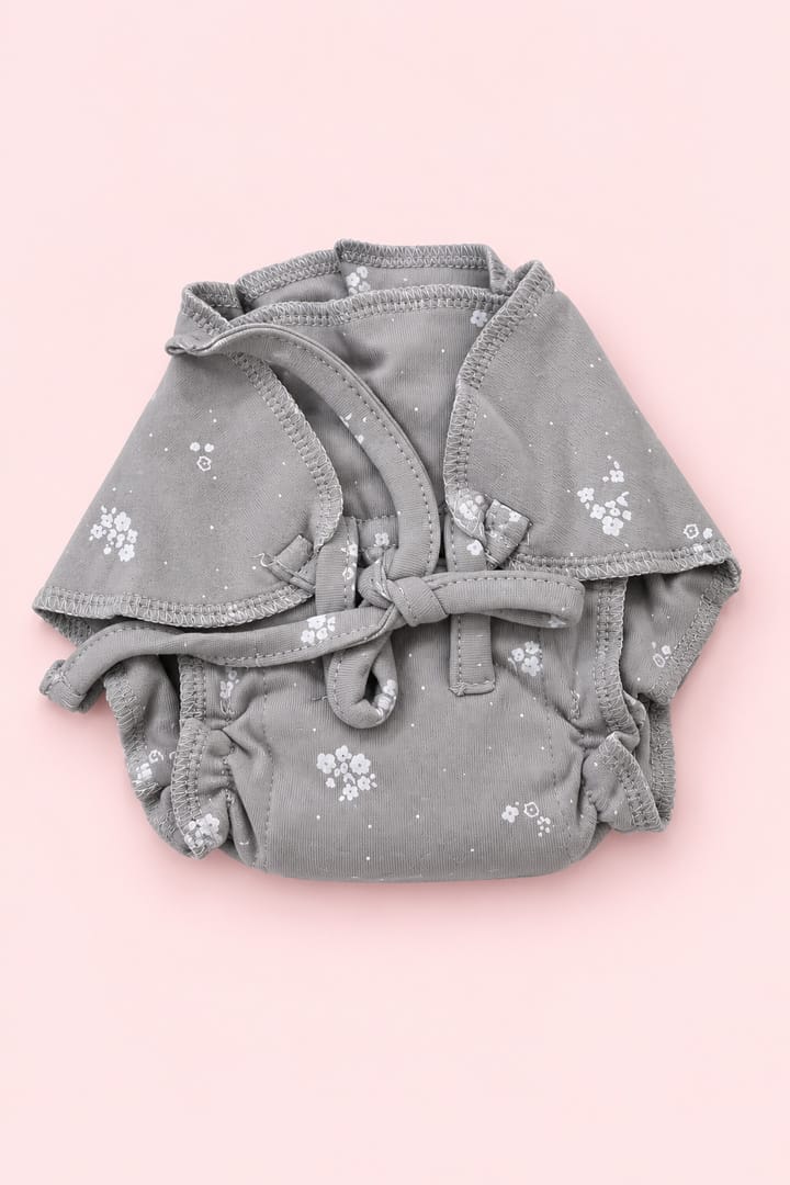 Soft Cotton Nappy with Absorbent Pad – Newborn to 4 Months