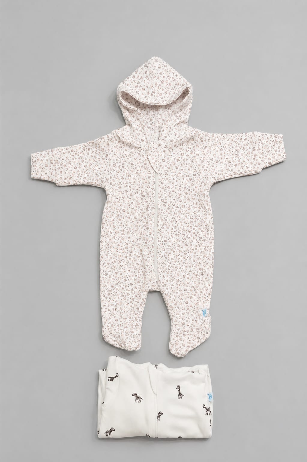 Newborn Hooded Sleepsuits / Rompers / Jumpsuit / Night Suits  – 2 Pc Combo